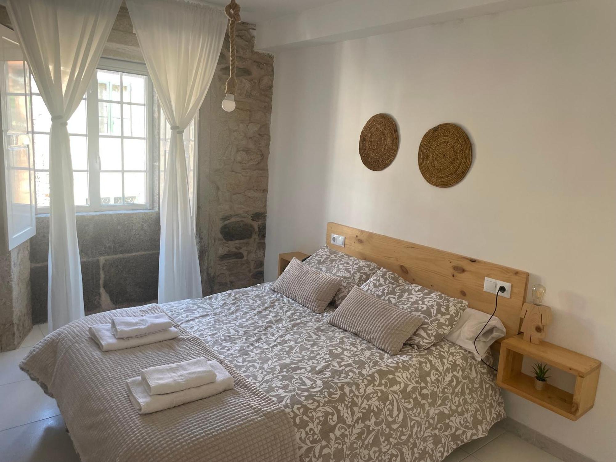Hotel A Taberna De Gundian à Vedra Extérieur photo