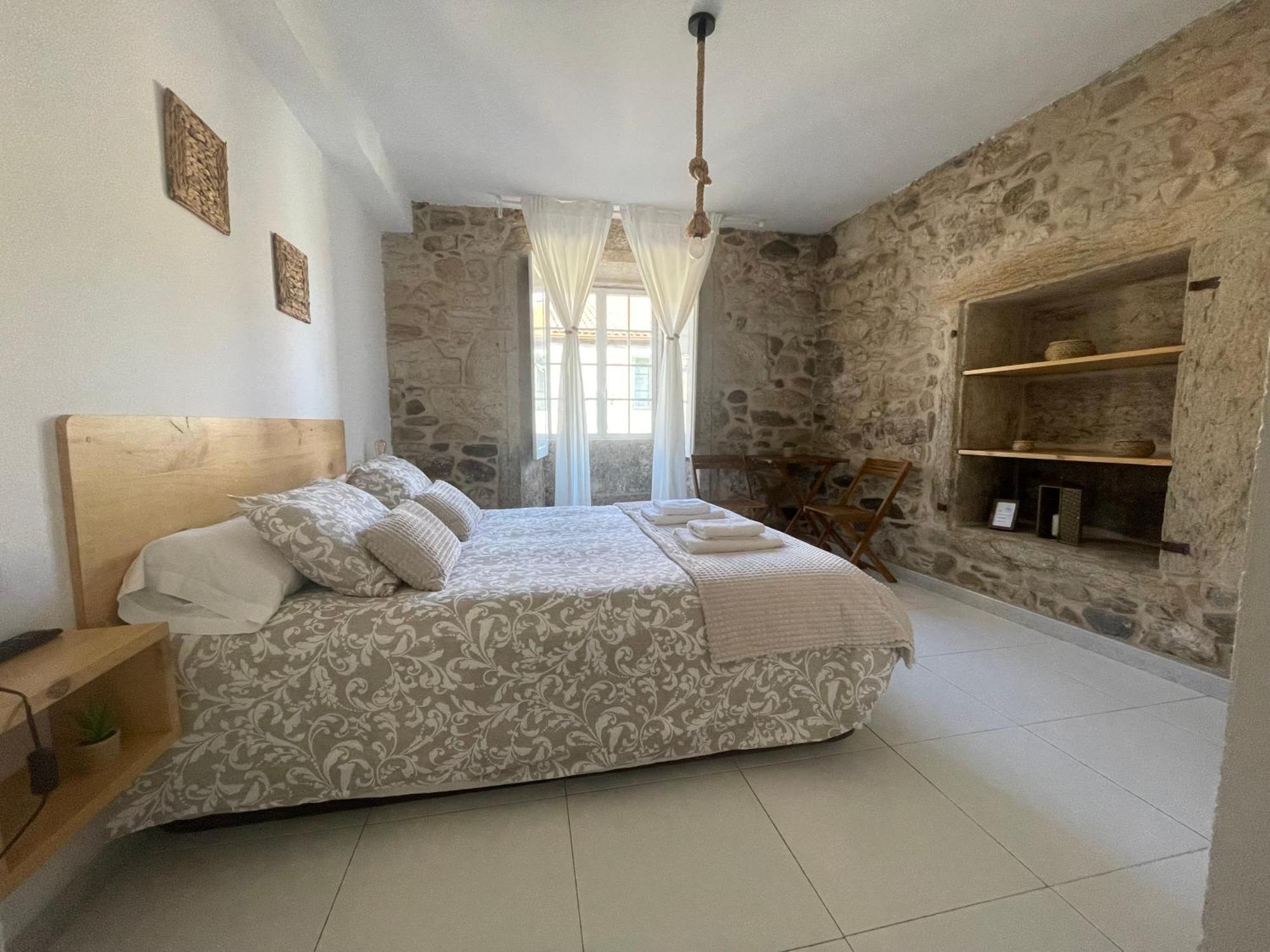 Hotel A Taberna De Gundian à Vedra Extérieur photo